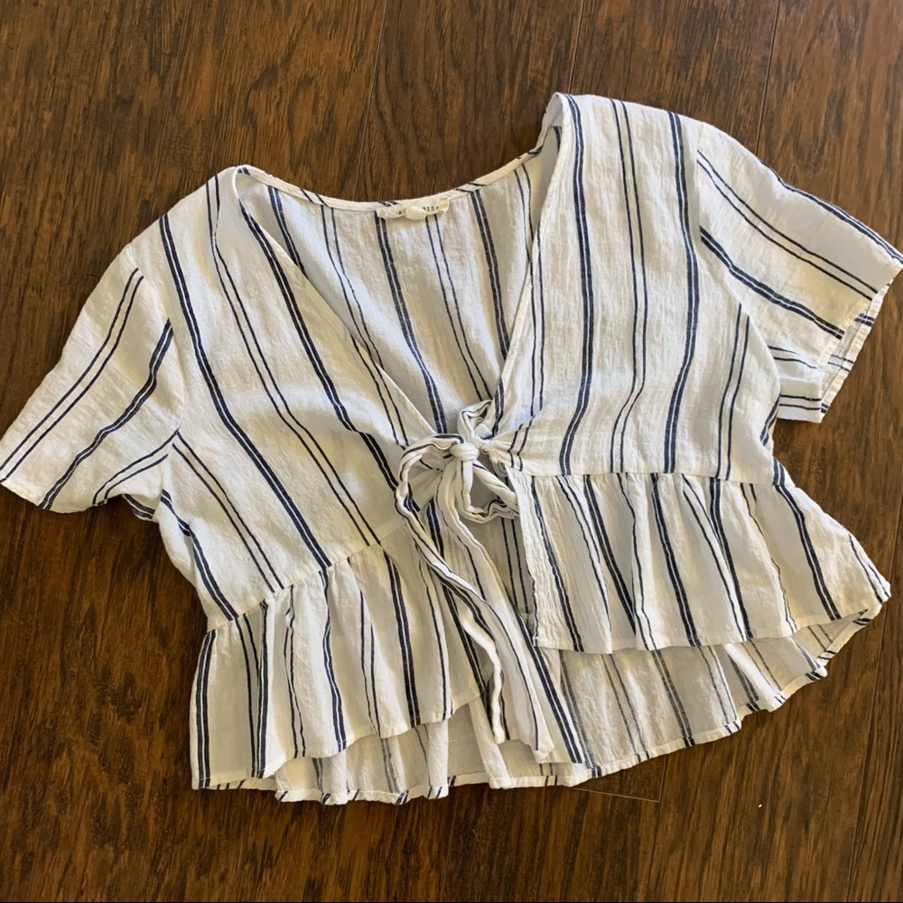 Tie Front Top